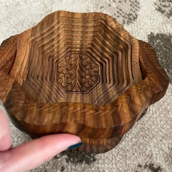 The Wooden Basket Co. Collapsing Basket - Picture 3 of 16